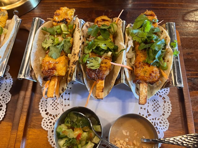 Chicken Sa-tay Taco.