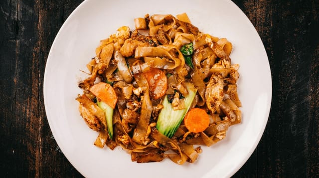 Pad Kee Mao (Drunken Noodle).