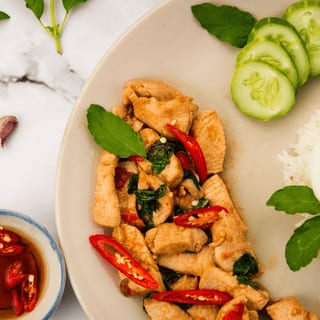 Crispy Chicken in Thai Basil Sauce
